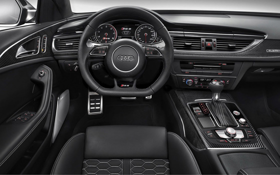 Audi RS6 Avant  - interior