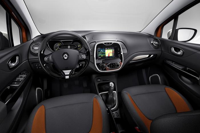 Renault Captur - interior