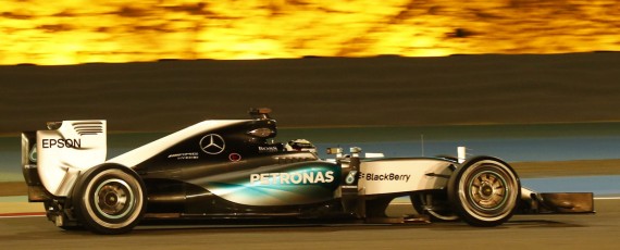 Lewis Hamilton - castigator Bahrain 2015