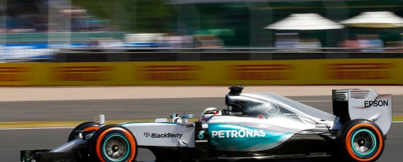 Lewis Hamilton - pole position Silverstone 2015