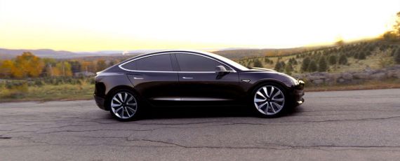 Tesla Model 3 - livrari 28 iulie 2017