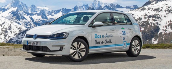 Volkswagen e-Golf - rechemare service SUA