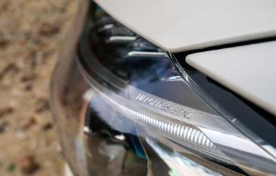 Mercedes-Benz - test gratuit lumini noiembrie 2016