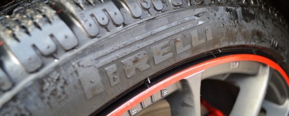 Cauciuri de iarnă Pirelli