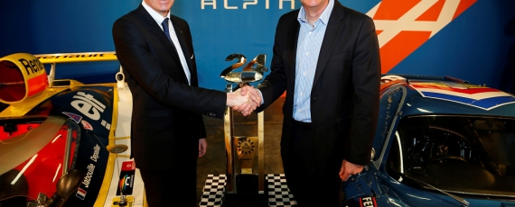 Philippe Sinault (Signatech) şi Carlos Tavares (Renault)