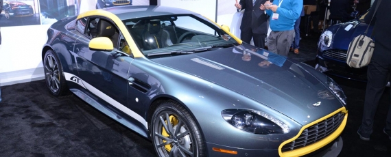 Salonul Auto de la New York 2014 - Aston Martin V8 Vantage GT