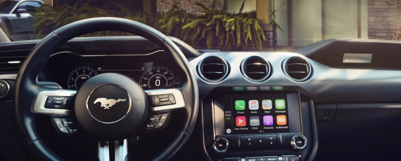 Ford Mustang - Apple CarPlay