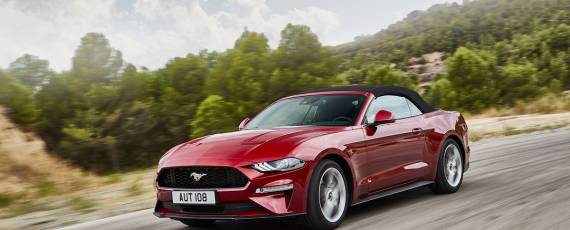 Ford Mustang Convertible facelift - Europa (03)
