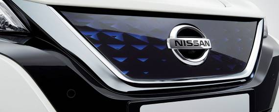 Nissan LEAF 2018 (10)