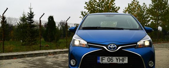 Test Drive Toyota Yaris Hybrid facelift (01)