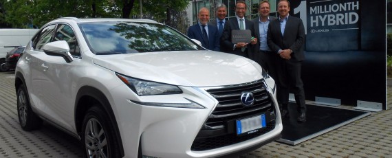 Lexus - 1.000.000 masini hibrid vandute
