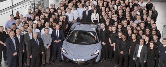 McLaren - 10.000 de masini la Woking