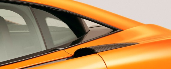 Noul McLaren 570S