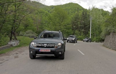 Dacia Duster 4x2 EDC - preturi Romania