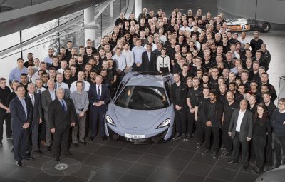 McLaren - 10.000 de masini la Woking