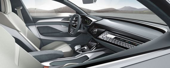 Audi e-tron Sportback concept (08)
