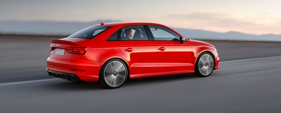 Audi RS 3 Sedan (01)