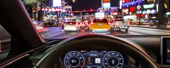 Audi Traffic Light Information V2I (03)