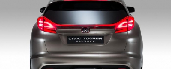 Honda Civic Tourer Concept - spate