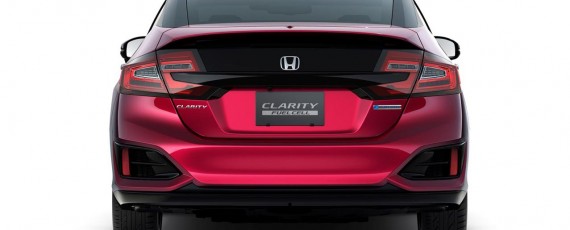 Noua Honda Clarity Fuel Cell (03)