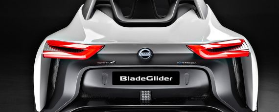 Nissan BladeGlider (06)