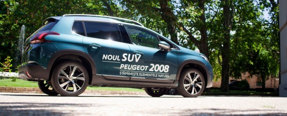 Test Peugeot 2008 facelift 1.2 PureTech 110 (03)