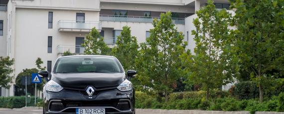 Test Renault Clio RS 220 Trophy (03)